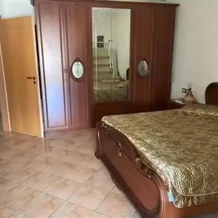 Kris * Vlorë